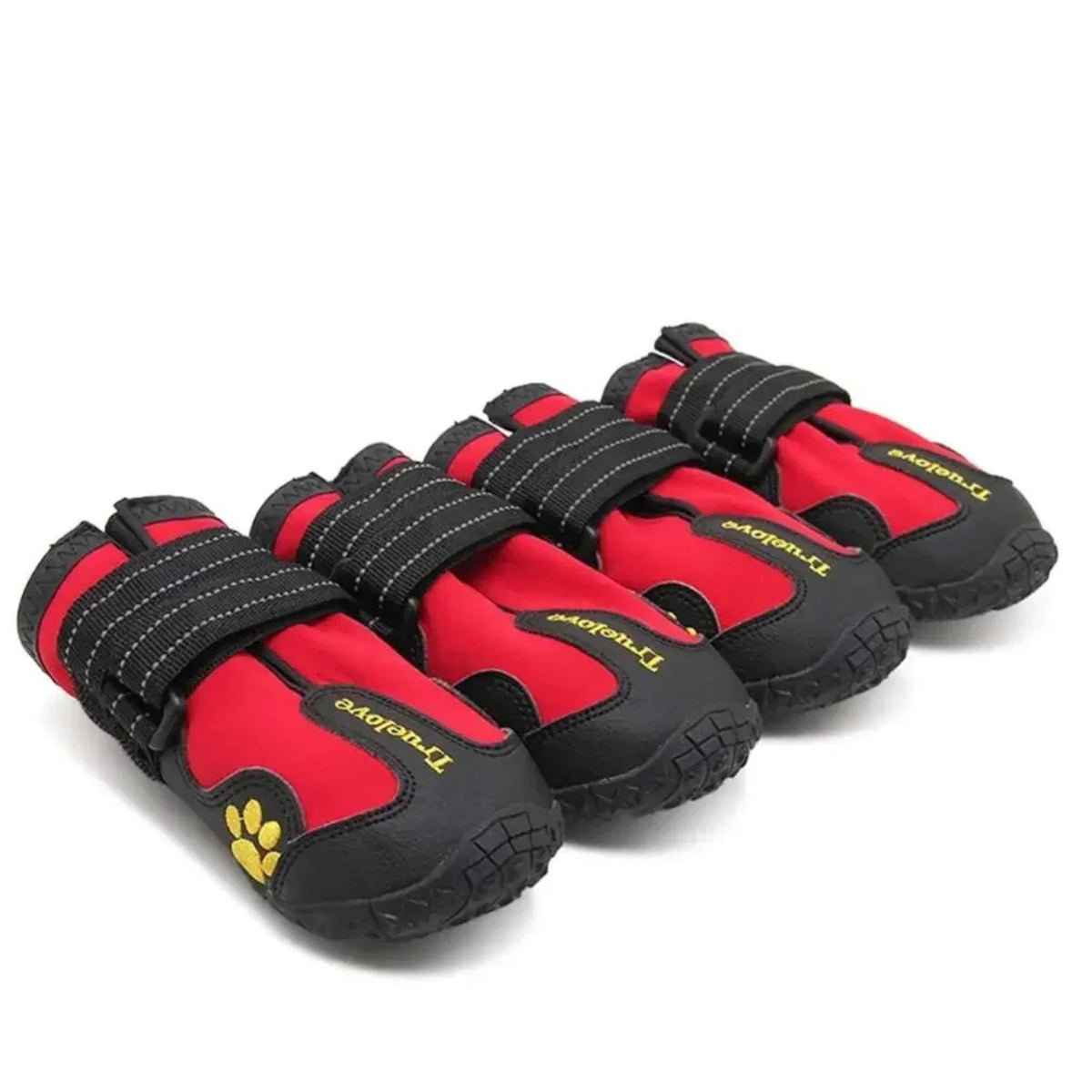 Schuhe für Hunde zur Vorbeugung von Pfotenverletzungen im Sommer
